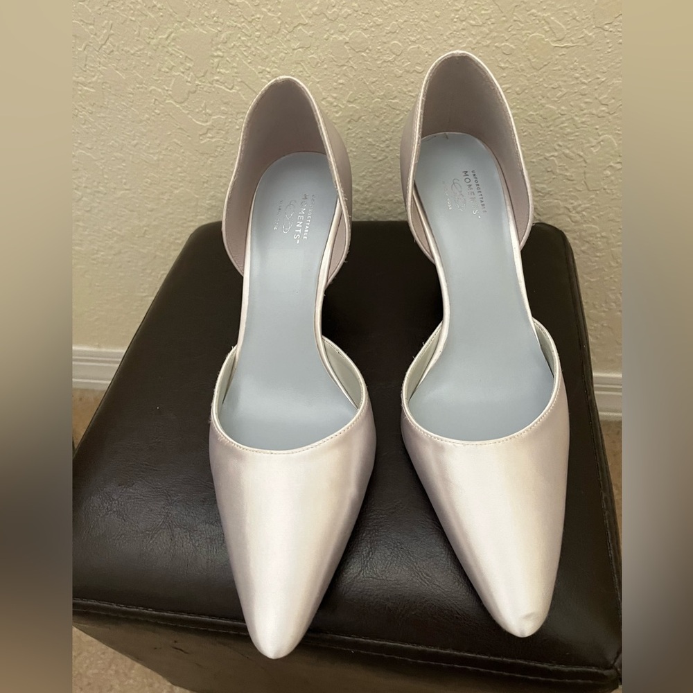 white shoes for women